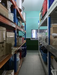 sharing a halal central kitchen  (D13), Retail #207166361